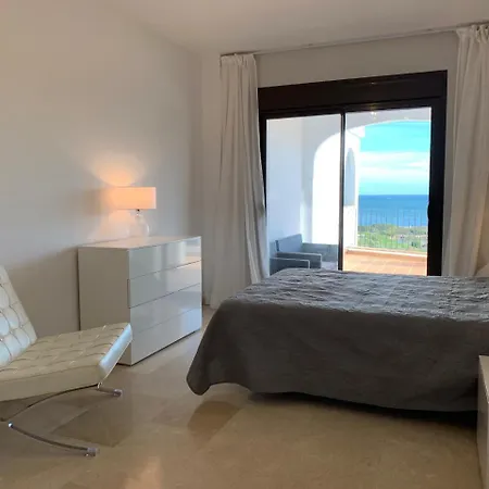 Luxury Portofino Apartment Alcaidesa
